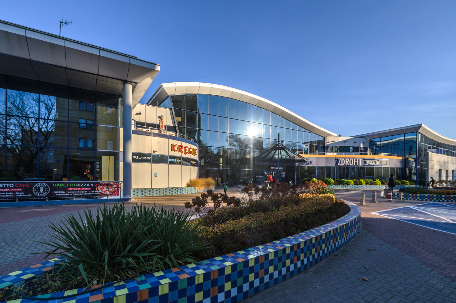 Zdjęcie architektury budynku Pływalnia Warszawianka